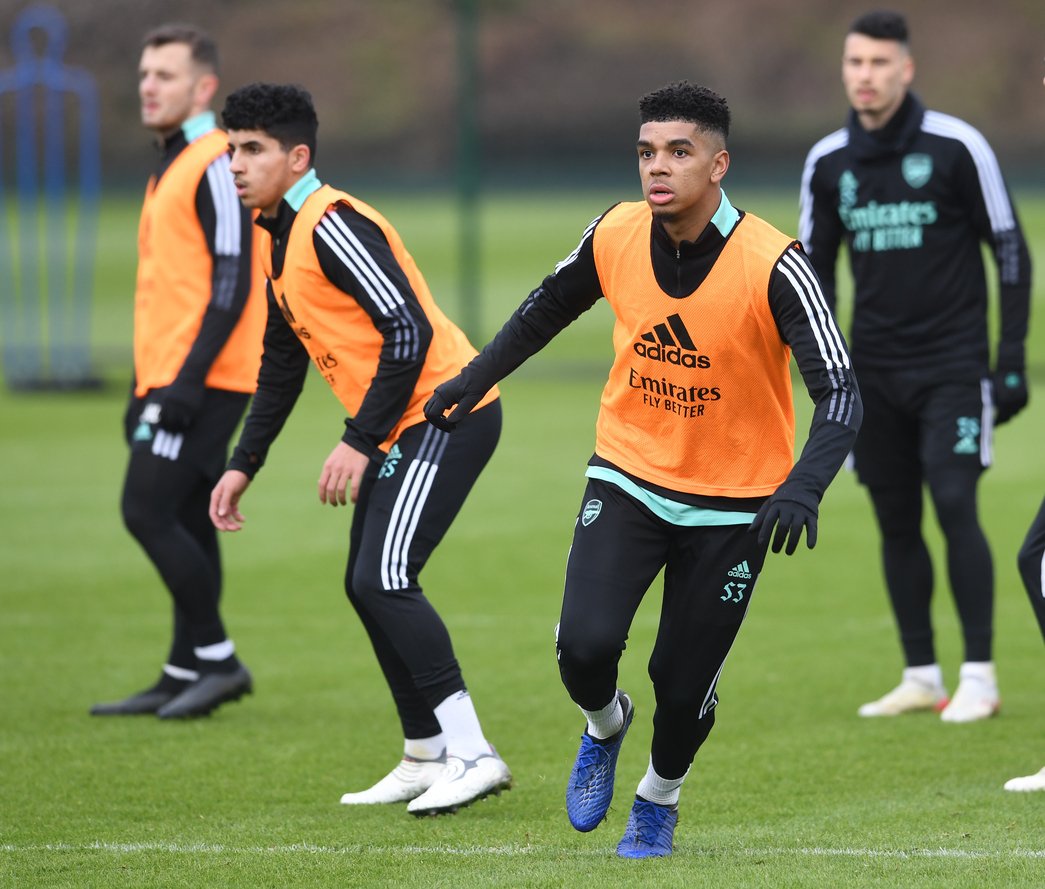 Liverpool And Arsenal In Premier League Agent Talks Liverpool And Arsenal In Premier League Agent Talks