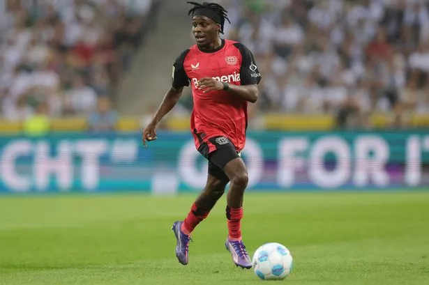Liverpool's Transfer Plans: Frimpong Discussions And Elliott's Status Liverpool's Transfer Plans: Frimpong Discussions And Elliott's Status