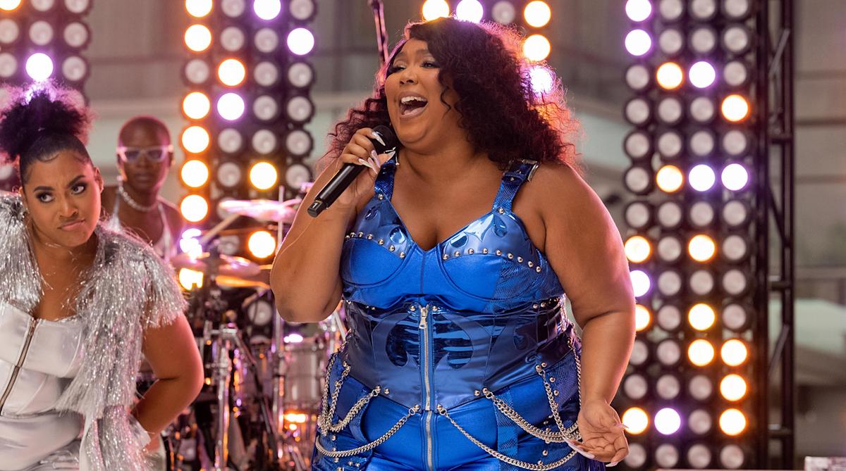 Lizzo Announces New Music Era, Streaming Live On Twitch Lizzo Announces New Music Era, Streaming Live On Twitch