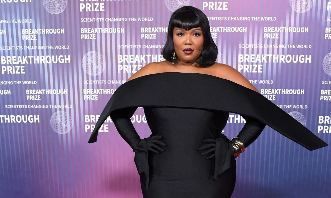 Lizzo Responds: Addressing Claims Of Challenging Janet Jackson's Pop Queen Status Lizzo Responds: Addressing Claims Of Challenging Janet Jackson's Pop Queen Status