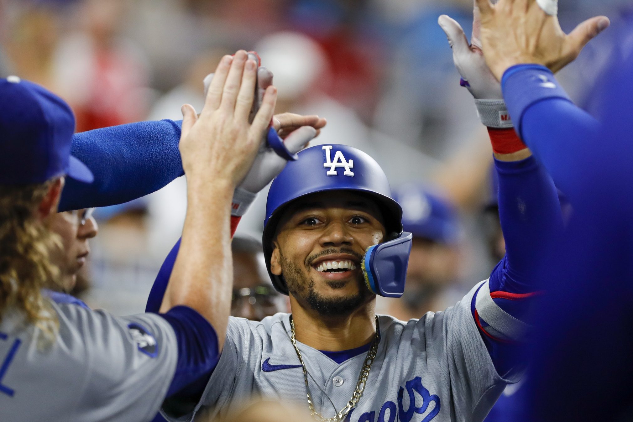 Los Angeles Rivalry: Angels' Victory Over Dodgers Highlights Shortstop Issues Los Angeles Rivalry: Angels' Victory Over Dodgers Highlights Shortstop Issues