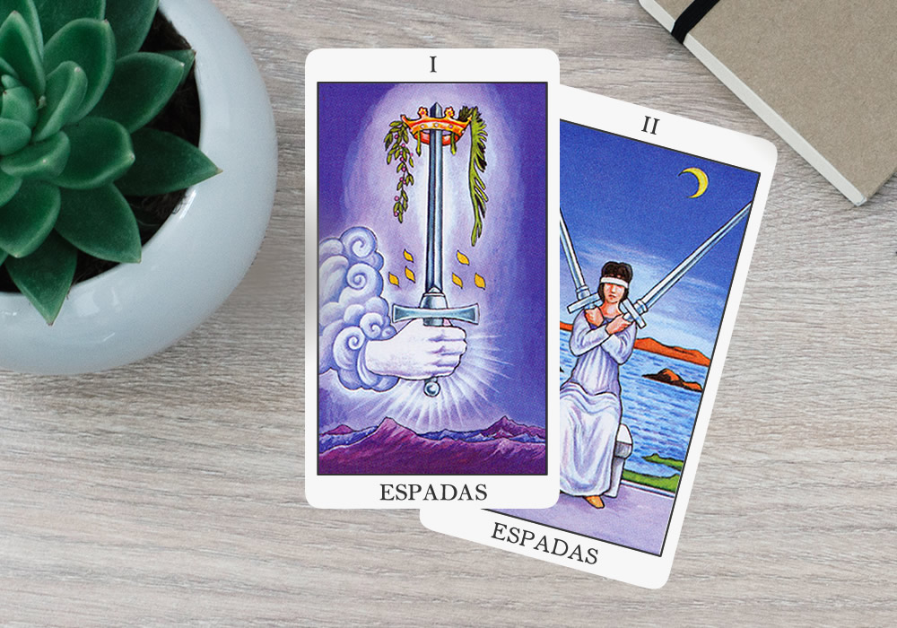 Los Arcanos Menores Del Tarot: Una Guía Completa Los Arcanos Menores Del Tarot: Una Guía Completa