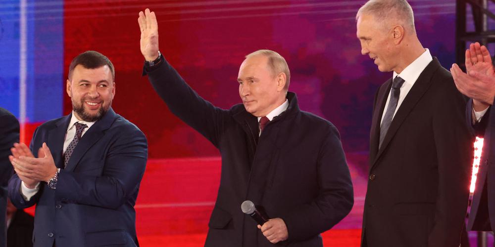 Macron Intensifie La Pression Sur Moscou: Nouvelles Sanctions À Venir ? Macron Intensifie La Pression Sur Moscou: Nouvelles Sanctions À Venir ?