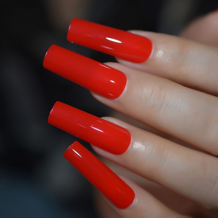 Maintaining Extra Long Nails: Advice From Beauty School Maintaining Extra Long Nails: Advice From Beauty School