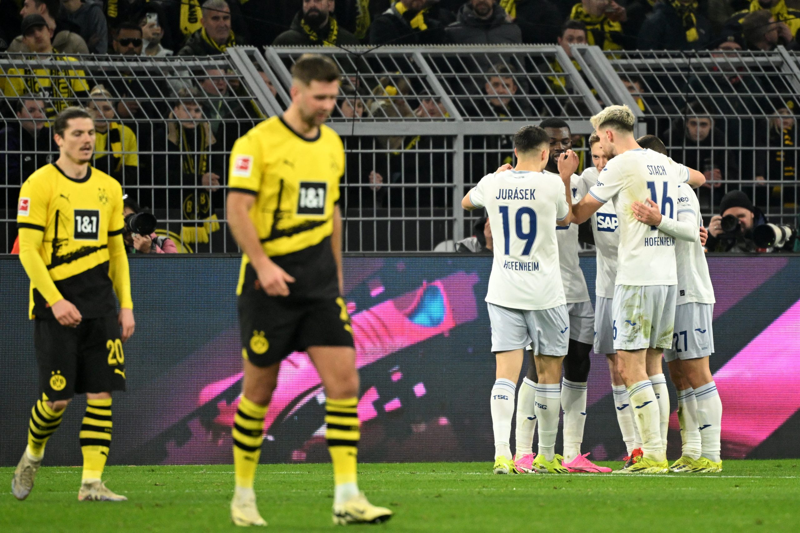 Mainz Falls To Dortmund As Beier Bags A Brace Mainz Falls To Dortmund As Beier Bags A Brace
