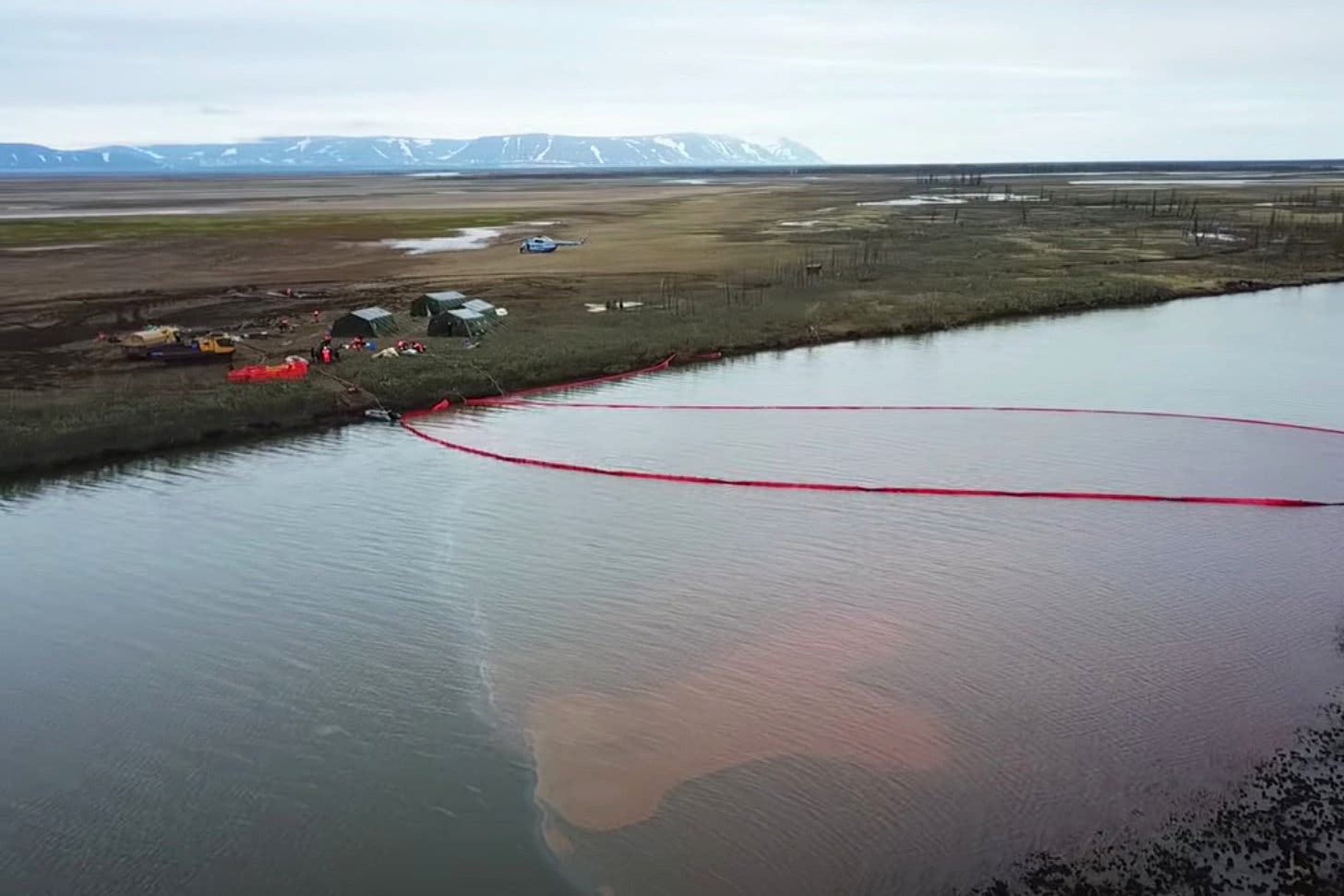 Major Oil Spill Prompts Closure Of 62 Miles Of Russian Black Sea Beaches