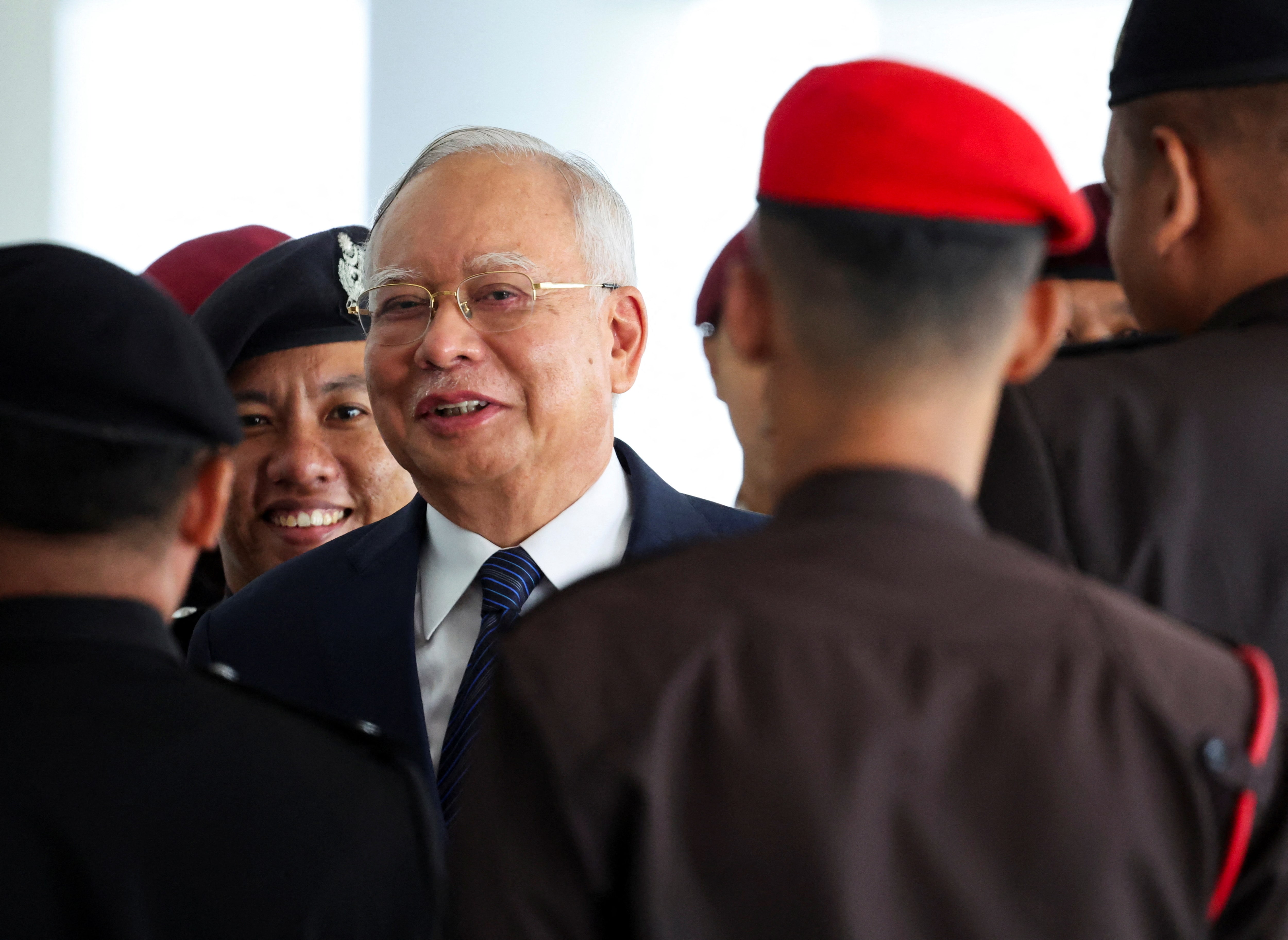 Malaysia's Najib Faces New Allegations In French Submarine Bribery Probe Malaysia's Najib Faces New Allegations In French Submarine Bribery Probe