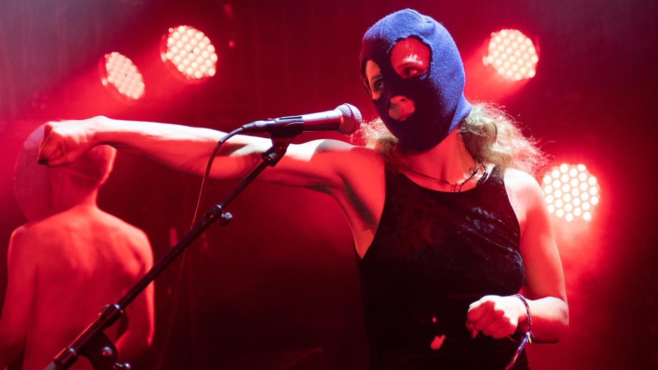 Maria Alyokhina's Riot Day: Edinburgh Fringe Festival Debut In 2025 Maria Alyokhina's Riot Day: Edinburgh Fringe Festival Debut In 2025