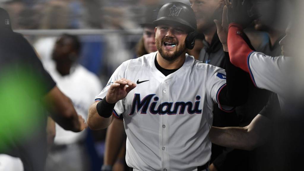 Marlins Upset Angels, Ending Impressive Eight-Game Run Marlins Upset Angels, Ending Impressive Eight-Game Run