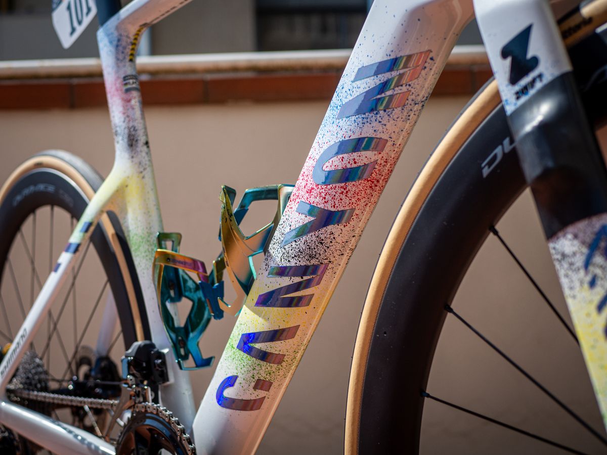 Mathieu Van Der Poel's Stunning Canyon Aeroad Bike For Tirreno-Adriatico Mathieu Van Der Poel's Stunning Canyon Aeroad Bike For Tirreno-Adriatico