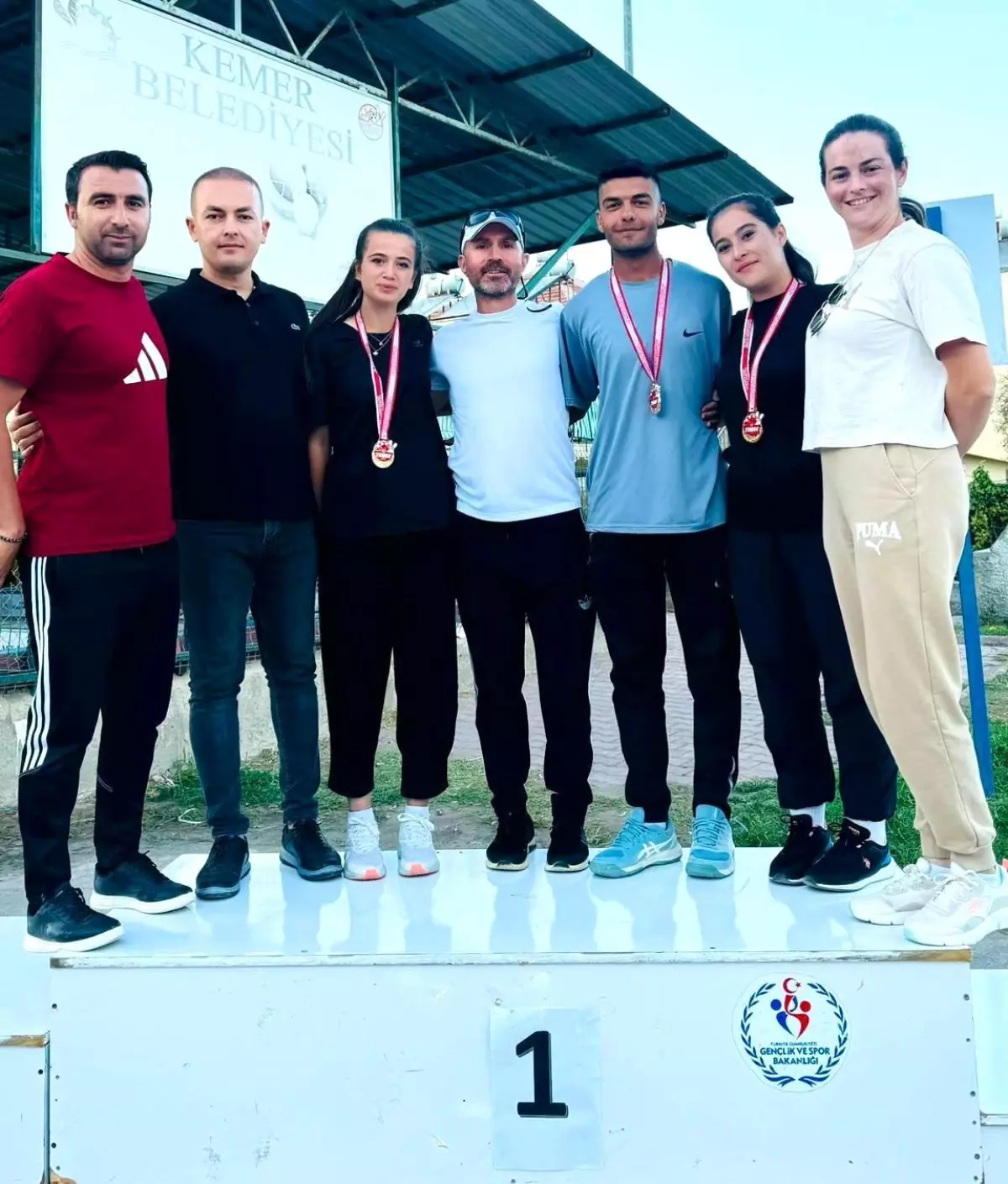 Megarasaray Otelleri Açık Turnuvası'nda Çiftler Şampiyonluğu: Bondar Ve Waltert'in Zaferi Megarasaray Otelleri Açık Turnuvası'nda Çiftler Şampiyonluğu: Bondar Ve Waltert'in Zaferi