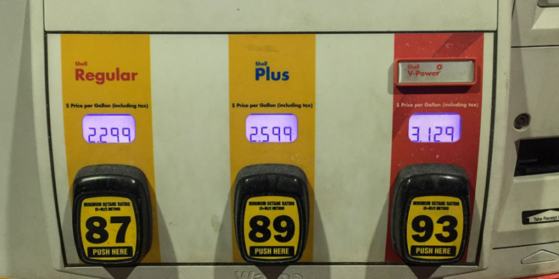 Memorial Day Weekend: Gas Prices At Their Lowest Point In Years Memorial Day Weekend: Gas Prices At Their Lowest Point In Years