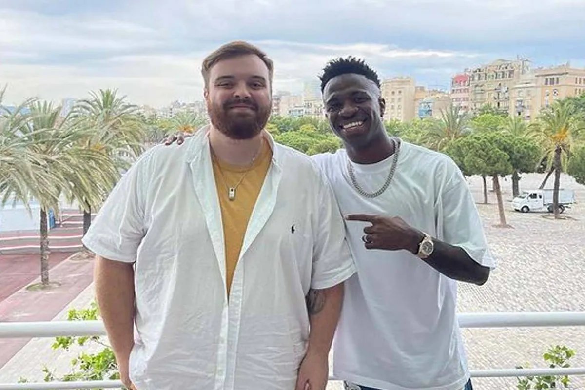 Mena Reveals The Truth: Vinicius Jr, Mbappé, And The Real Madrid Dynamic Mena Reveals The Truth: Vinicius Jr, Mbappé, And The Real Madrid Dynamic