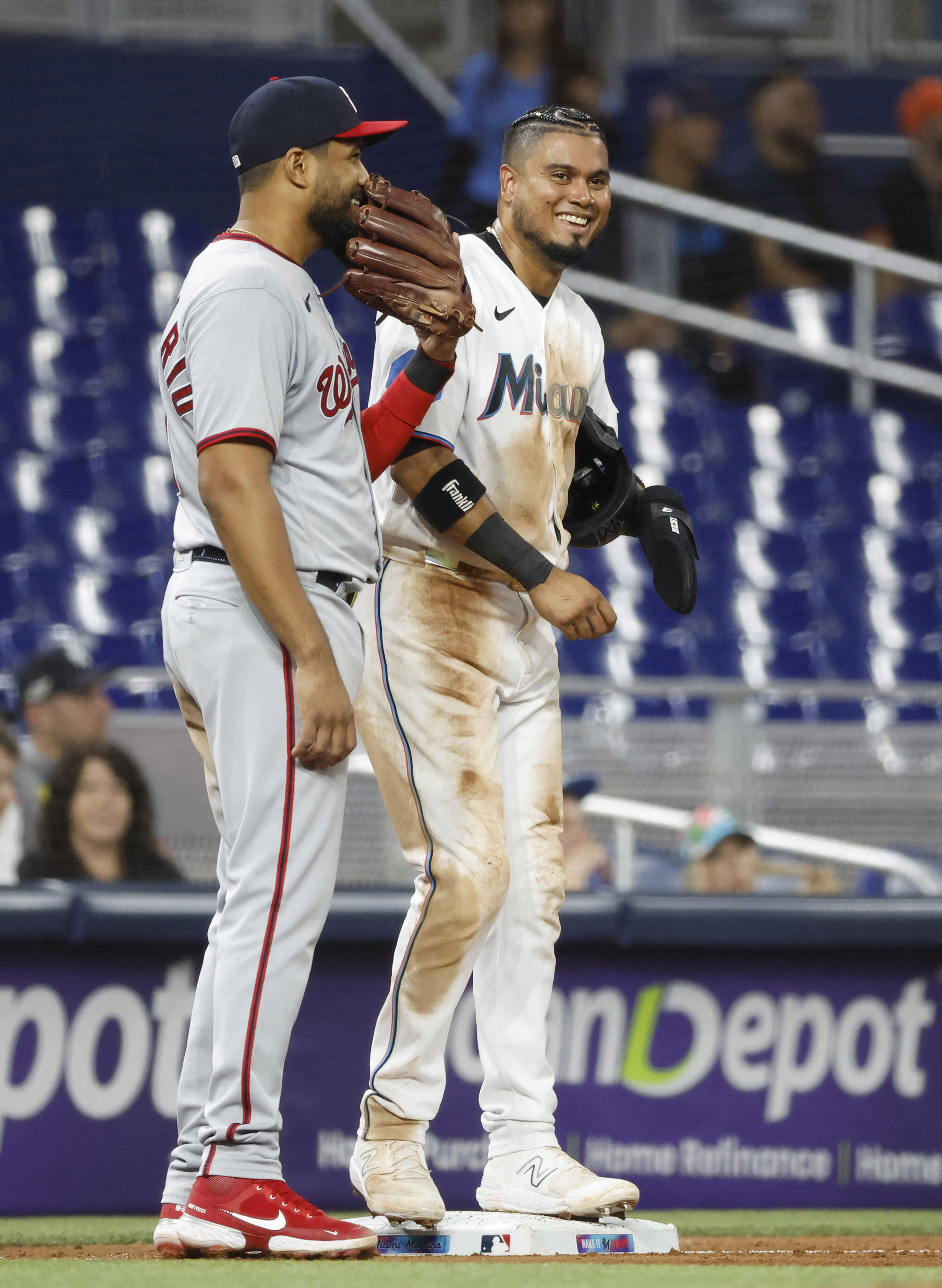 Miami Marlins Edge Nationals, Reach .500 Mark Miami Marlins Edge Nationals, Reach .500 Mark