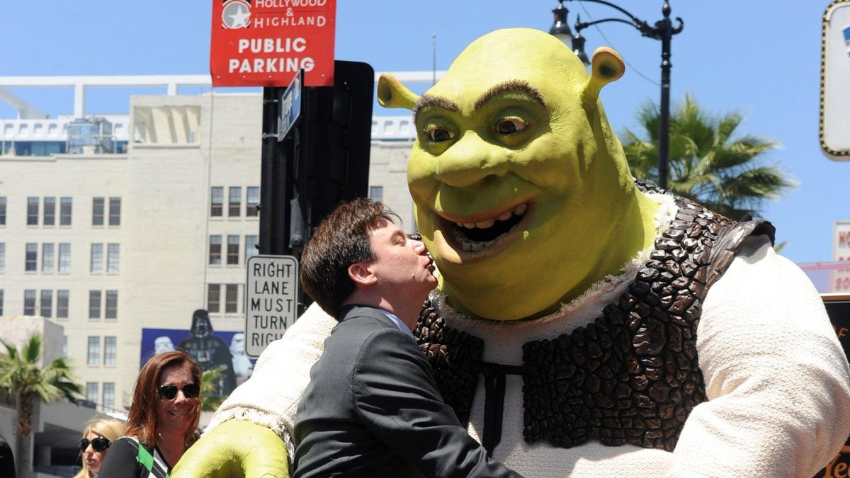 Mike Myers' Three-Word Shrek Review Mike Myers' Three-Word Shrek Review