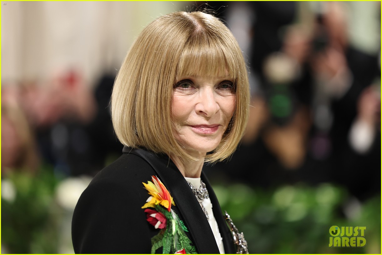 Naomi Campbell And Anna Wintour: The Alleged Met Gala Ban Explained Naomi Campbell And Anna Wintour: The Alleged Met Gala Ban Explained