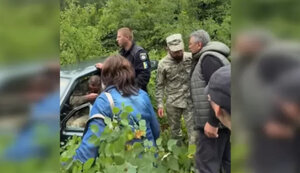 Напад На Дјецу: Тадић Критикује Шмитово Игнорисање Сукоба У БиХ Напад На Дјецу: Тадић Критикује Шмитово Игнорисање Сукоба У БиХ