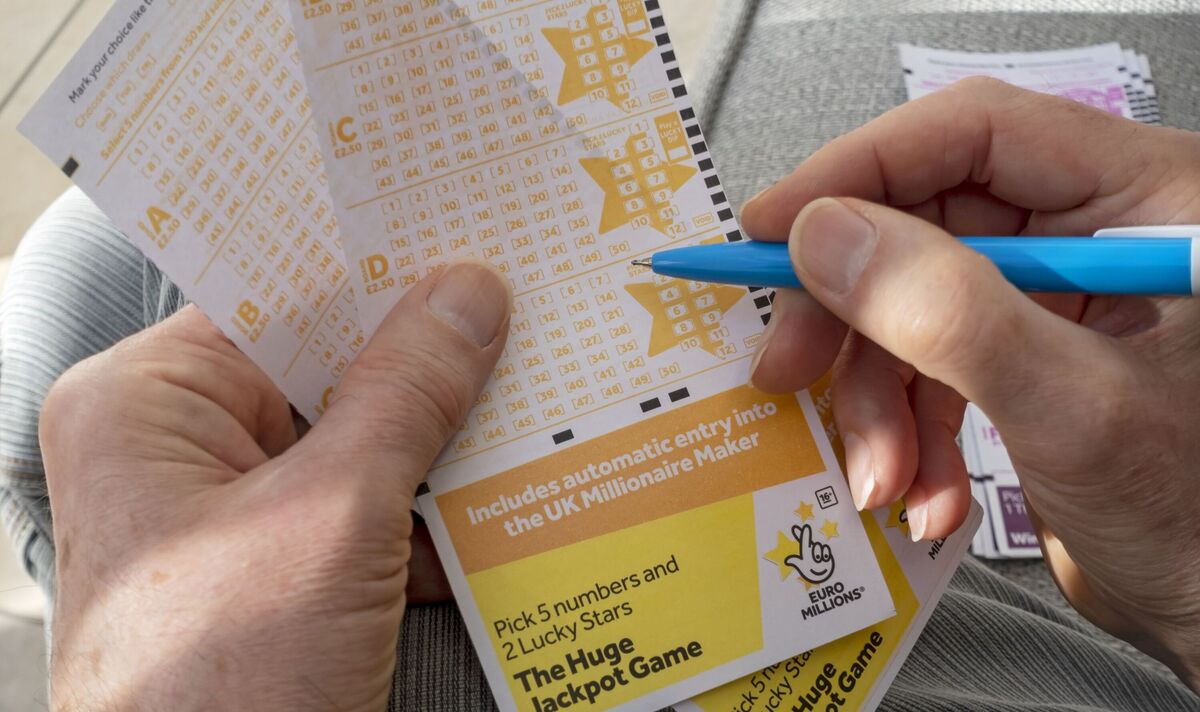 National Lottery Winner Faces Five-Day Deadline For £300,000 EuroMillions Prize National Lottery Winner Faces Five-Day Deadline For £300,000 EuroMillions Prize