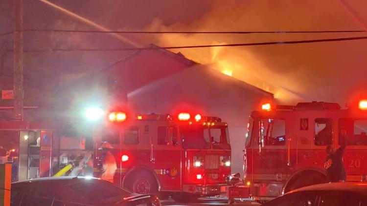 Natural Gas Leak Forces Downtown Louisville Evacuations Natural Gas Leak Forces Downtown Louisville Evacuations