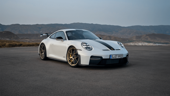 Navigating The Chinese Market: The Struggles Of BMW, Porsche, And The Premium Car Sector Navigating The Chinese Market: The Struggles Of BMW, Porsche, And The Premium Car Sector