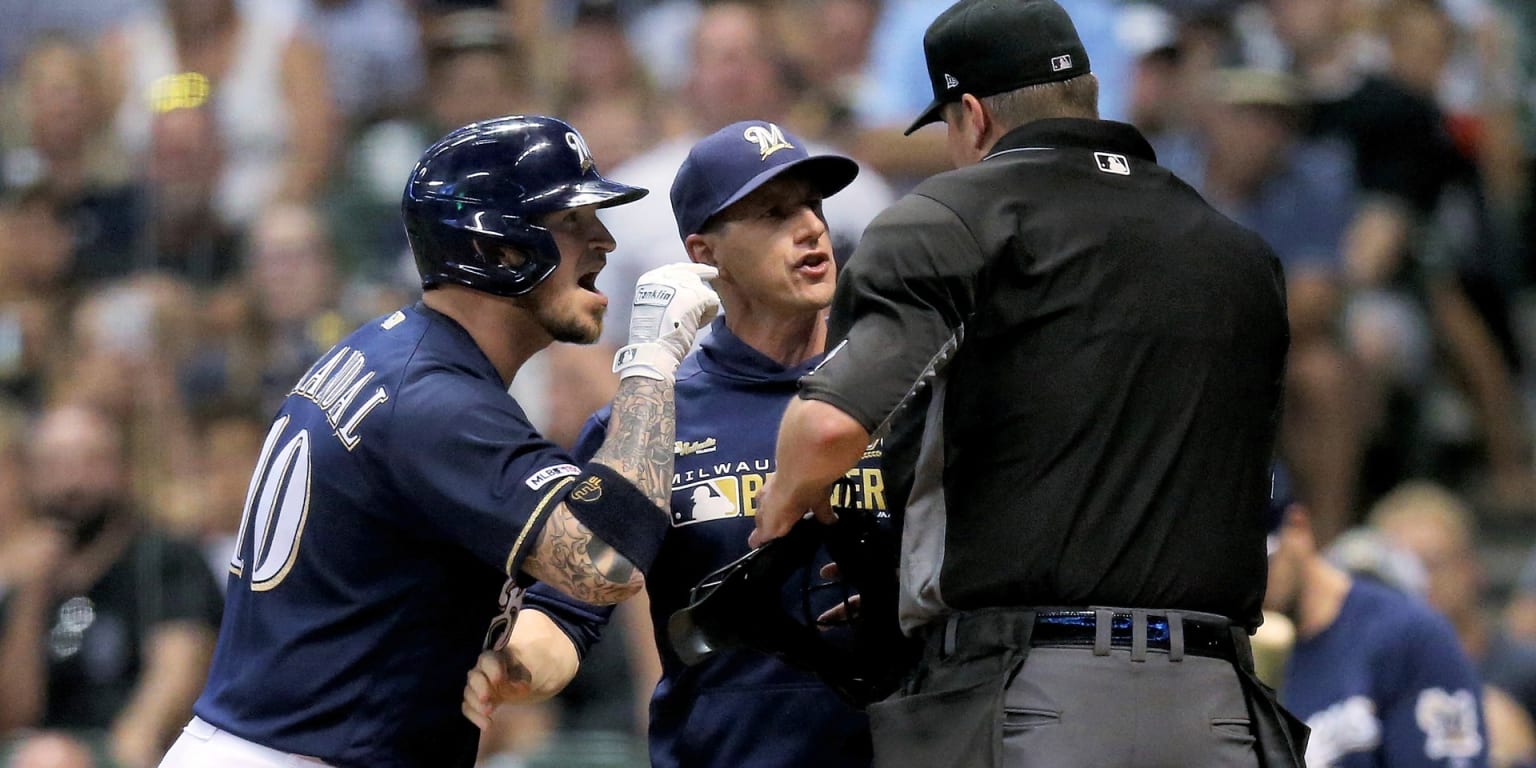 Naylor's Clutch Hit Propels Diamondbacks Over Brewers Naylor's Clutch Hit Propels Diamondbacks Over Brewers