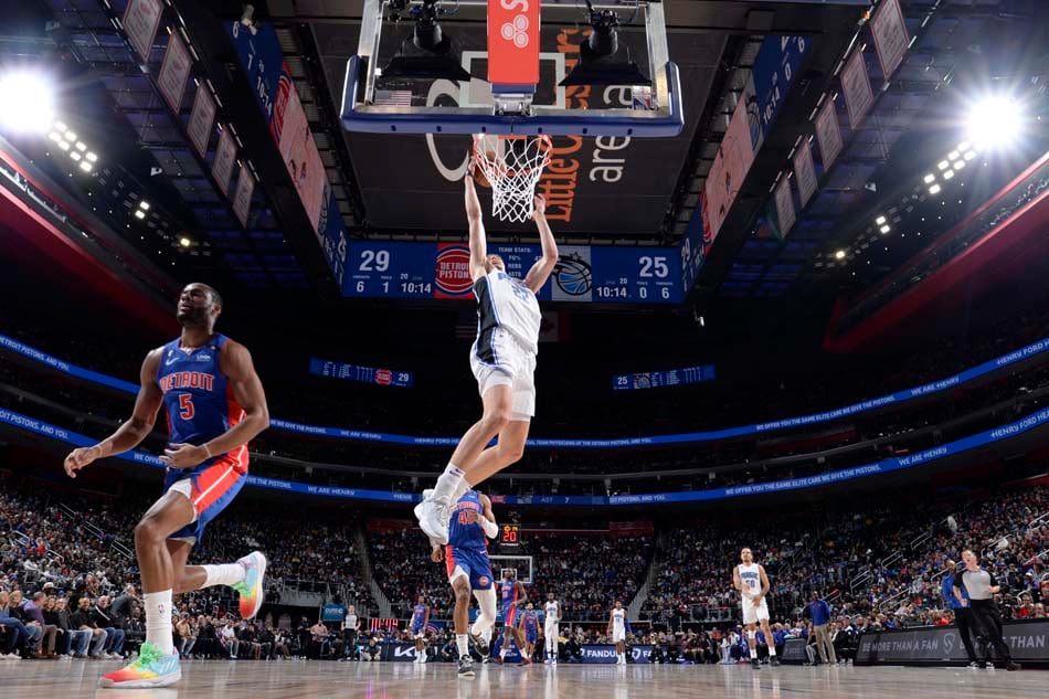 NBA Legend Magic Johnson's Knicks-Pistons Series Prediction NBA Legend Magic Johnson's Knicks-Pistons Series Prediction