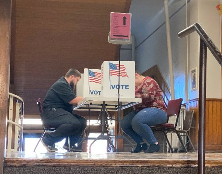 Nebraska Voter ID Campaign Wins National Clearinghouse Award Nebraska Voter ID Campaign Wins National Clearinghouse Award
