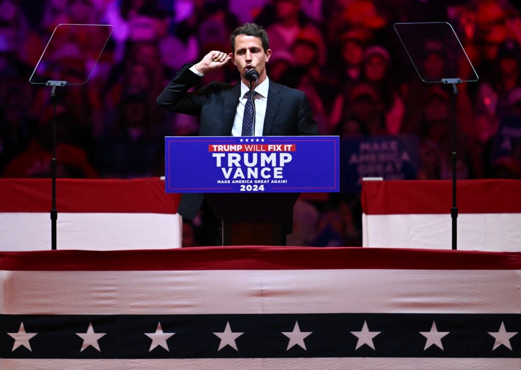 Negative Reception: Tony Hinchcliffe's WWE Segment Negative Reception: Tony Hinchcliffe's WWE Segment