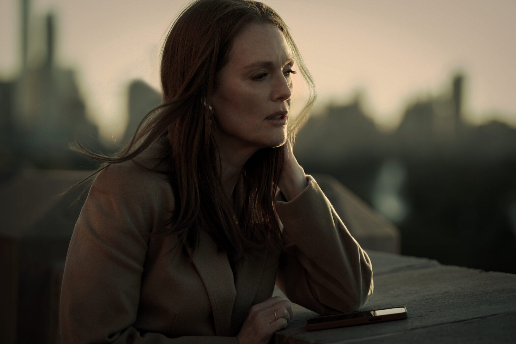 New Images From Echo Valley Tease Sydney Sweeney And Julianne Moore's Intense Thriller New Images From Echo Valley Tease Sydney Sweeney And Julianne Moore's Intense Thriller