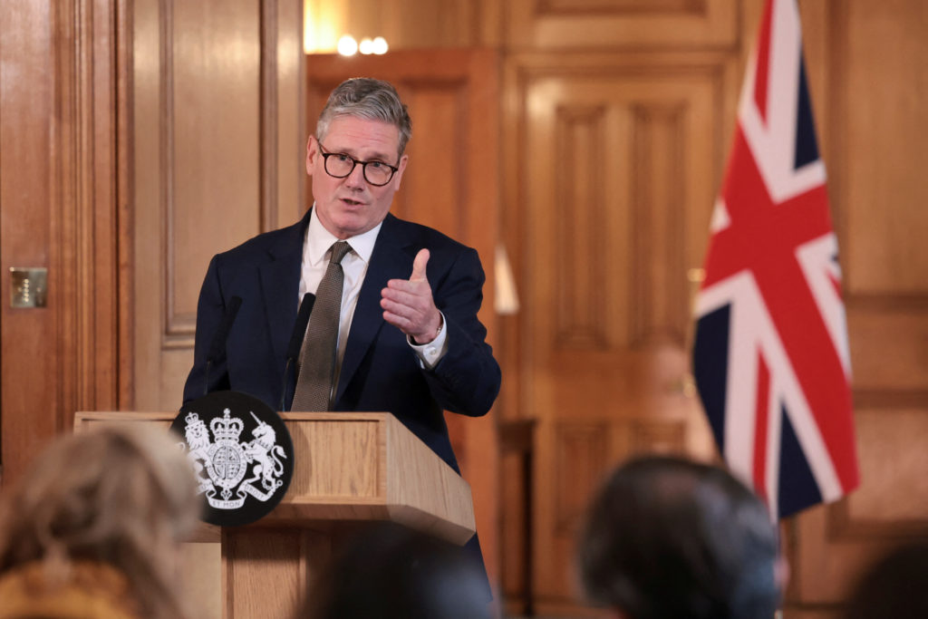 New Poll: Farage Surges Ahead Of Starmer In UK Prime Minister Preferences New Poll: Farage Surges Ahead Of Starmer In UK Prime Minister Preferences
