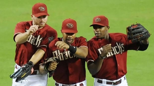 NL West Roundup: Arráez's Injury, Dodgers' Hot Streak, Diamondbacks' Contention NL West Roundup: Arráez's Injury, Dodgers' Hot Streak, Diamondbacks' Contention