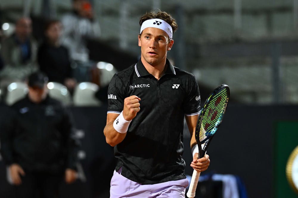 Nuno Borges Upsets Casper Ruud At Roland-Garros After Norwegian's Knee Issue Nuno Borges Upsets Casper Ruud At Roland-Garros After Norwegian's Knee Issue