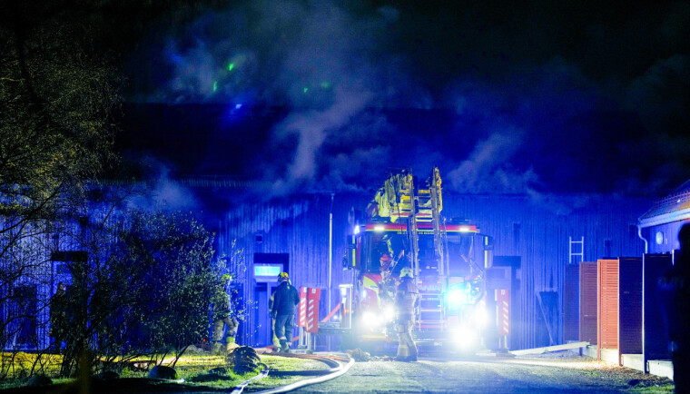 Nyhetsvarsel: Storbrann I Oslo Havn – Fire Båter Rammet Nyhetsvarsel: Storbrann I Oslo Havn – Fire Båter Rammet