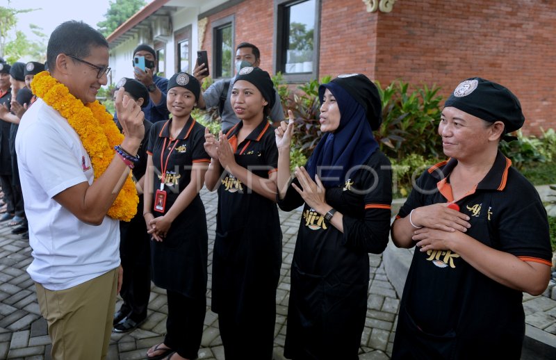 Oleh-Oleh Kuliner Bali: Temukan Pilihan Unik Selain Pie Susu Oleh-Oleh Kuliner Bali: Temukan Pilihan Unik Selain Pie Susu