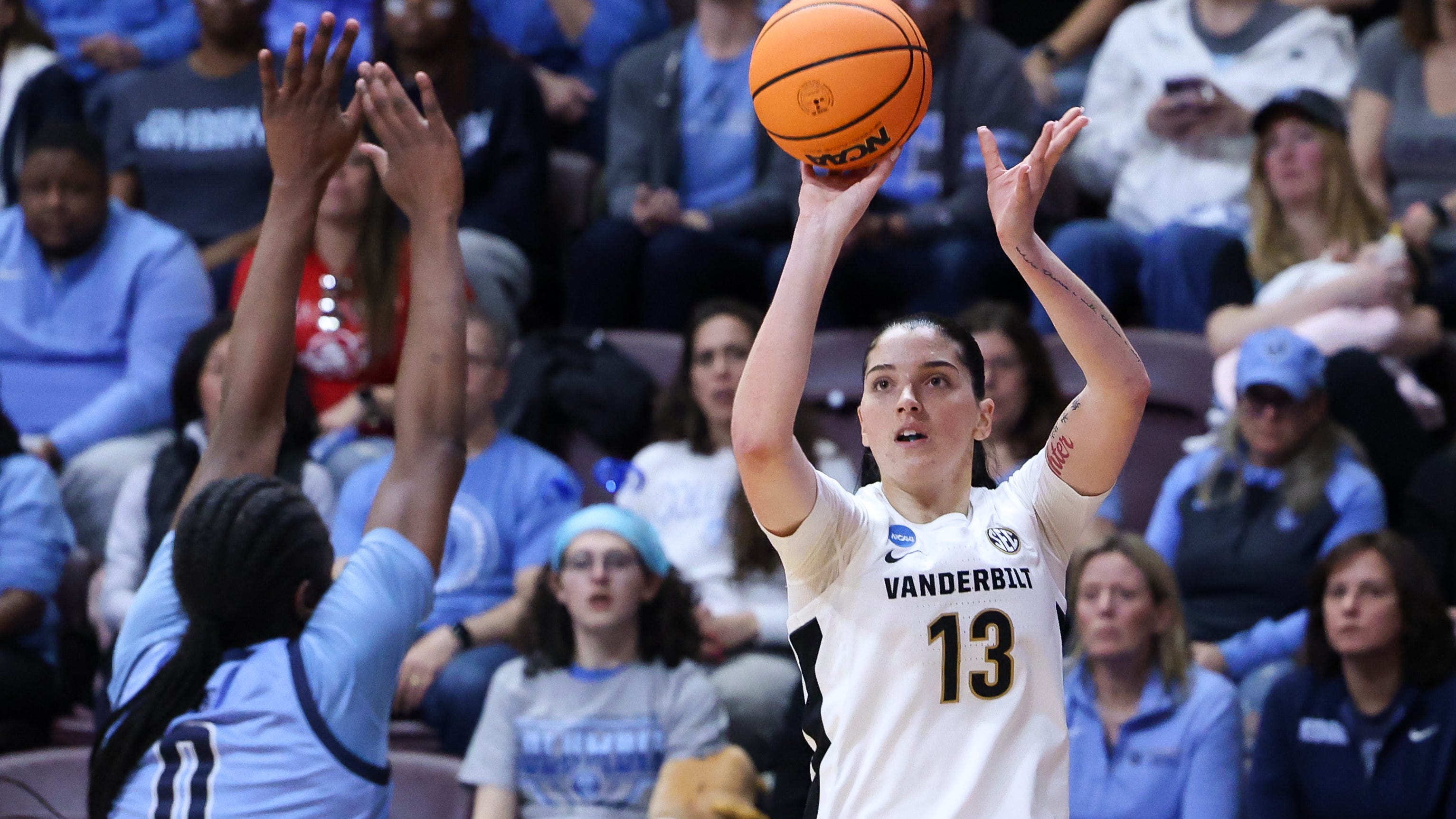 Oregon Women's Basketball Triumphs Over Vanderbilt In NCAA Tournament Thriller Oregon Women's Basketball Triumphs Over Vanderbilt In NCAA Tournament Thriller