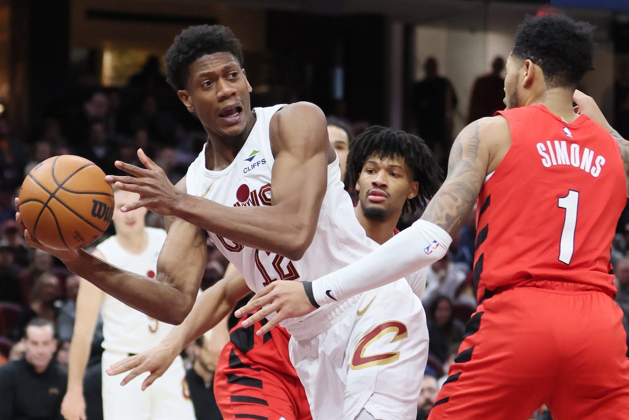 Overtime Thriller: Cavs Defeat Blazers 133-129, Hunter Scores 32 Overtime Thriller: Cavs Defeat Blazers 133-129, Hunter Scores 32