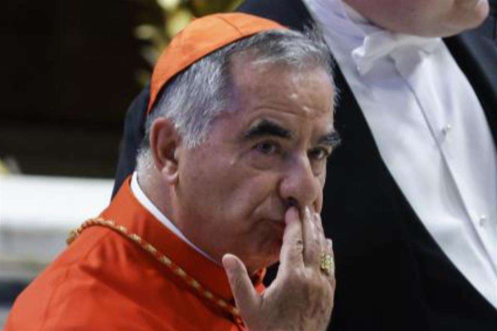 Papa Francesco, Cardinale Becciu E Le Preghiere Dei Fedeli: Un Aggiornamento Papa Francesco, Cardinale Becciu E Le Preghiere Dei Fedeli: Un Aggiornamento