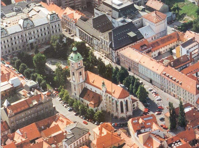 Papež Frančišek: Blagoslov Mestu In Svetu S Trga Sv. Petra Papež Frančišek: Blagoslov Mestu In Svetu S Trga Sv. Petra