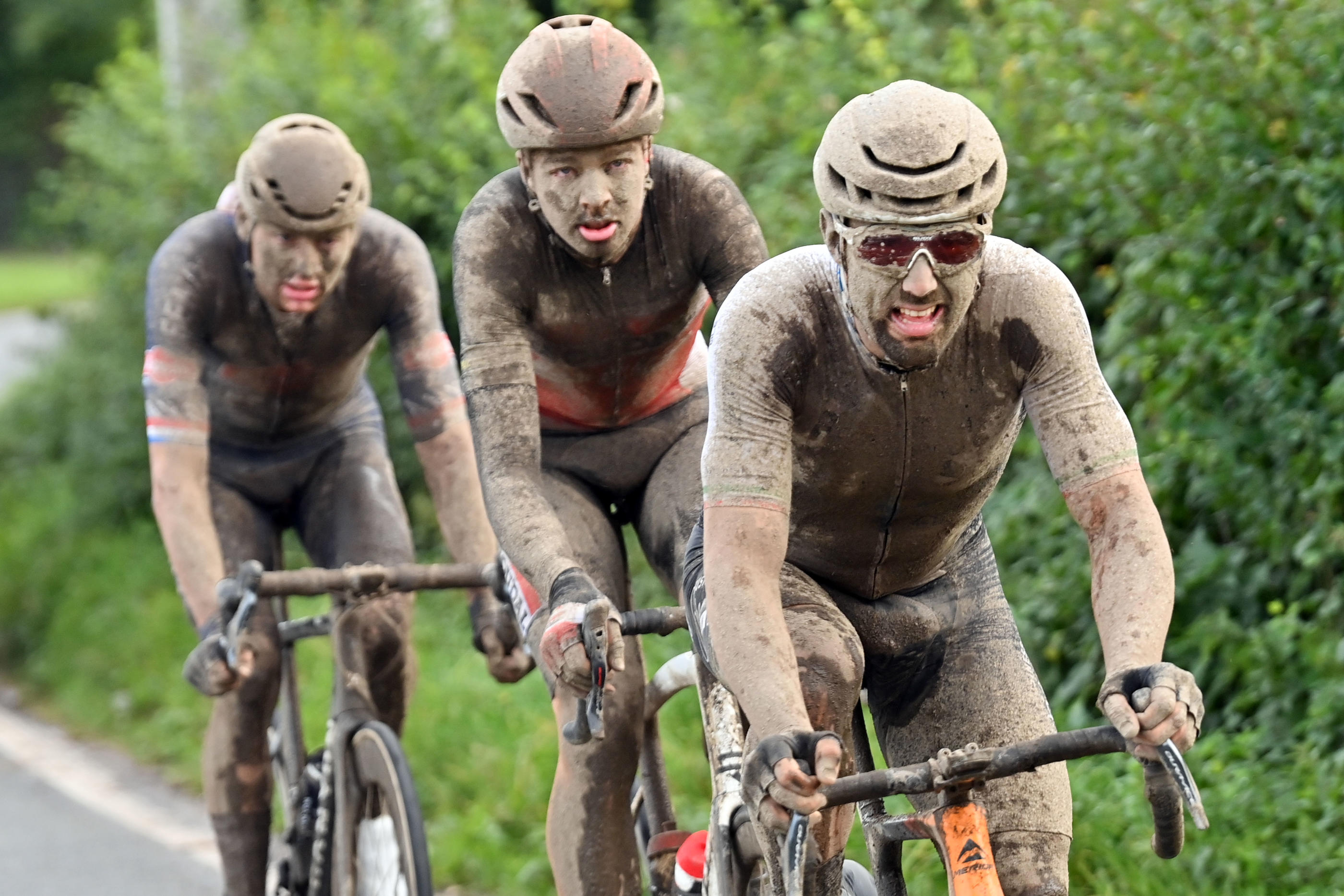 Paris-Roubaix 2025:  Deep Dive Into Gravel Bike Technology And Tyre Trends