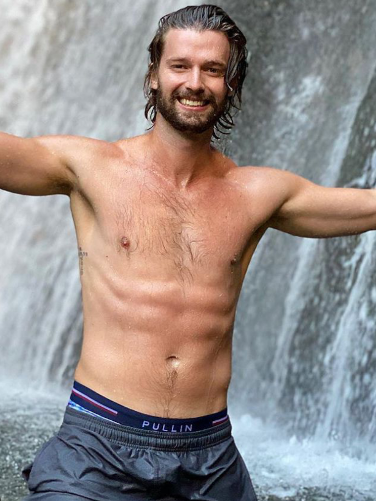 Patrick Schwarzenegger Nude Scene: The Schwarzenegger Family's View Patrick Schwarzenegger Nude Scene: The Schwarzenegger Family's View