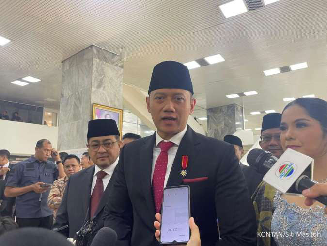 Perlindungan Warga Pesisir: Pembangunan Giant Sea Wall Sebagai Langkah Strategis DPR Perlindungan Warga Pesisir: Pembangunan Giant Sea Wall Sebagai Langkah Strategis DPR