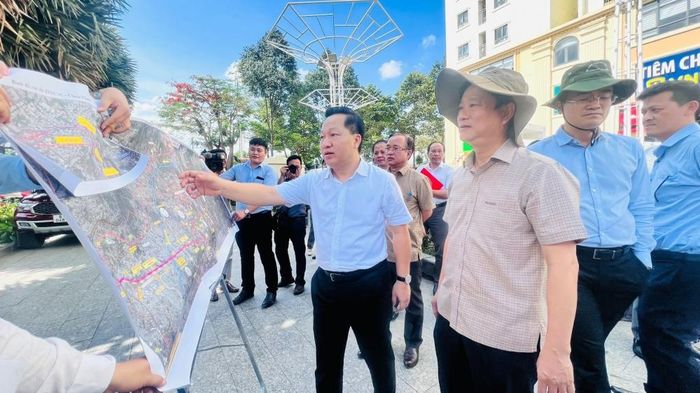 Phát Triển Hạ Tầng Giao Thông Liên Kết TP.HCM Và Bình Dương Phát Triển Hạ Tầng Giao Thông Liên Kết TP.HCM Và Bình Dương
