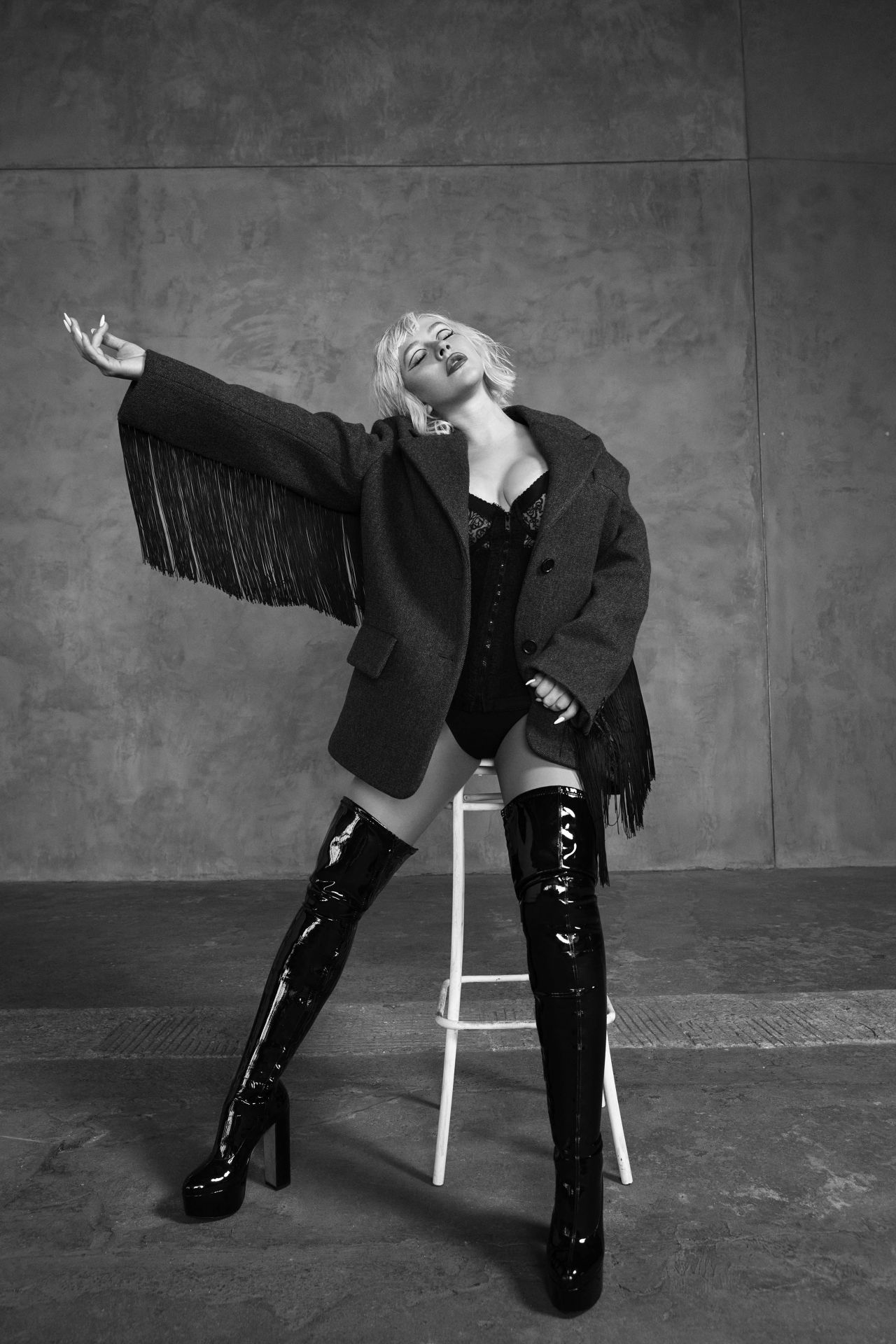 Photoshopped To Perfection? Christina Aguilera's New Images Spark Backlash Photoshopped To Perfection? Christina Aguilera's New Images Spark Backlash
