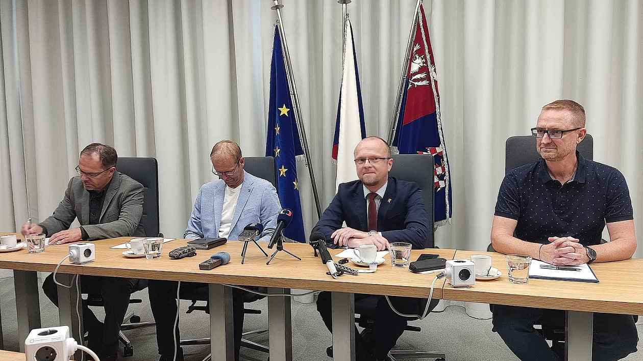 Piráti A Zelení: Obrození Společné Koalice Před Volbami Piráti A Zelení: Obrození Společné Koalice Před Volbami