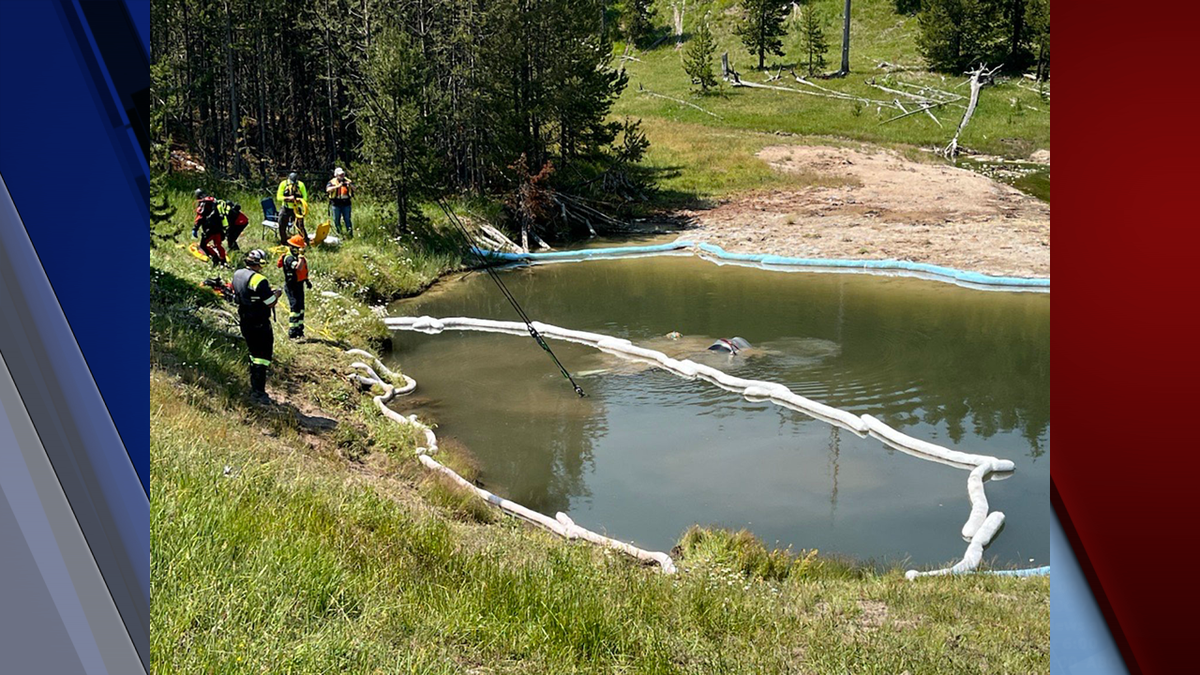 Police Investigating Fatal Seven-Victim Crash Near Yellowstone National Park Police Investigating Fatal Seven-Victim Crash Near Yellowstone National Park