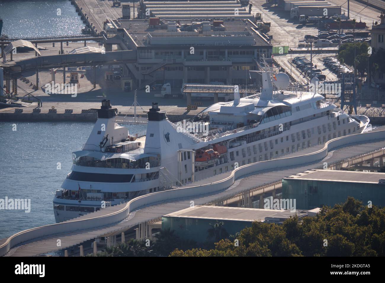Pop Icon Robbie Williams Launches Cruise Ship With Live Performance In Malaga Pop Icon Robbie Williams Launches Cruise Ship With Live Performance In Malaga