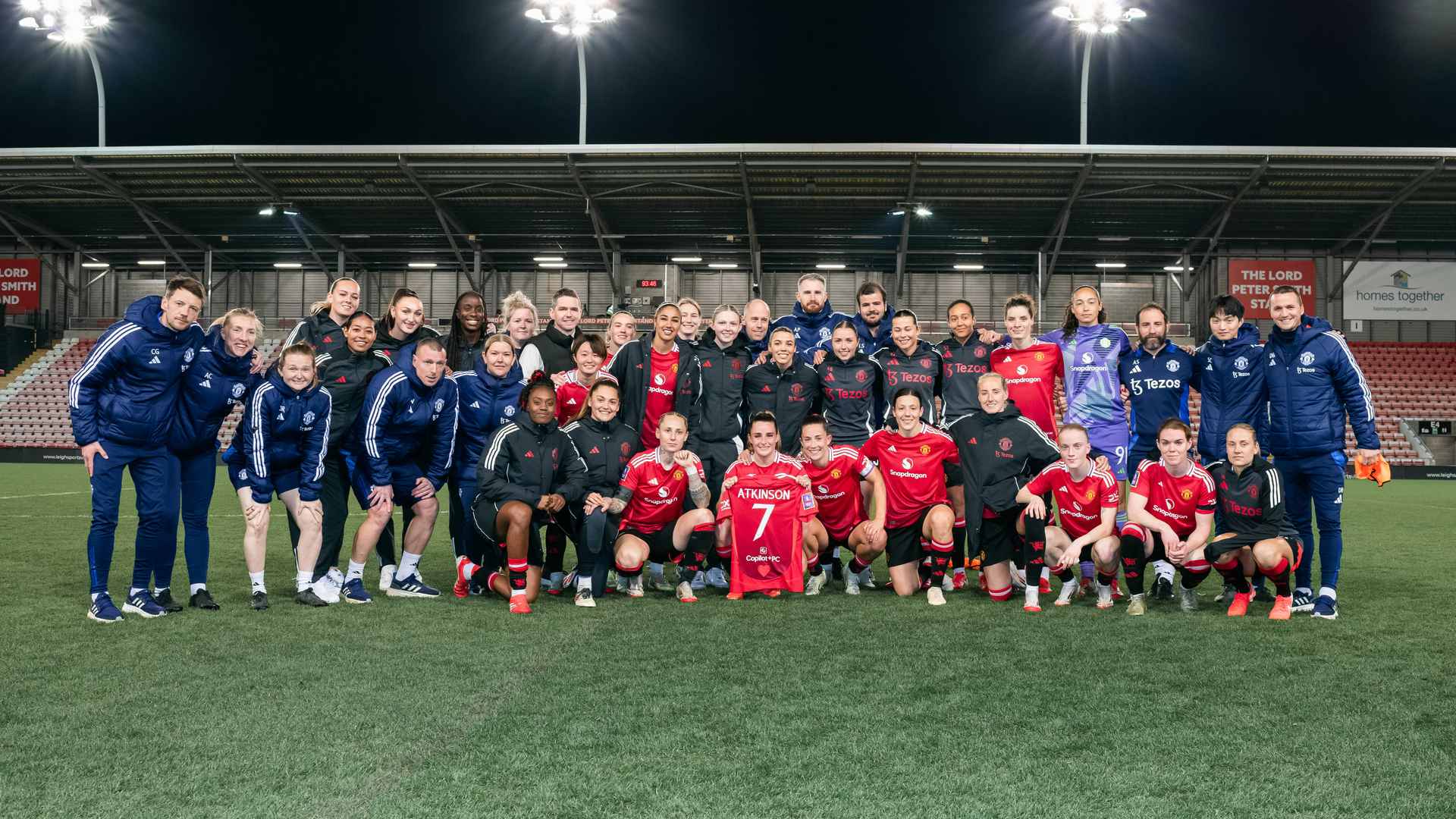Poppy Atkinson: Manchester United And Bayern Munich's Moving Tribute Poppy Atkinson: Manchester United And Bayern Munich's Moving Tribute