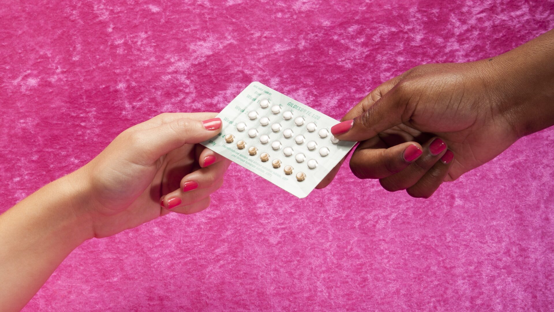 Post-Roe America: How Over-the-Counter Birth Control Reshapes Reproductive Healthcare Post-Roe America: How Over-the-Counter Birth Control Reshapes Reproductive Healthcare