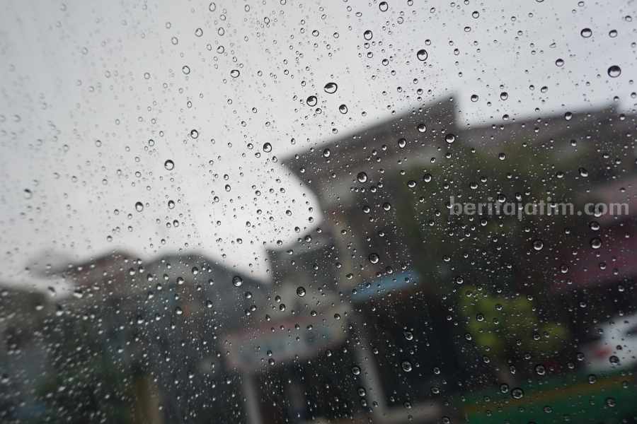 Prakiraan Cuaca Jawa Timur: Hujan Di Beberapa Daerah (6 Mei) Prakiraan Cuaca Jawa Timur: Hujan Di Beberapa Daerah (6 Mei)