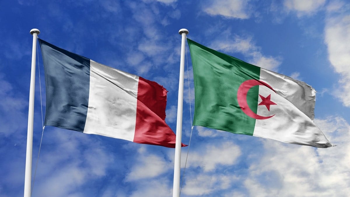 Présidentielle Cameroun 2032 : La Position De Macron Et Les Défis À Venir Présidentielle Cameroun 2032 : La Position De Macron Et Les Défis À Venir